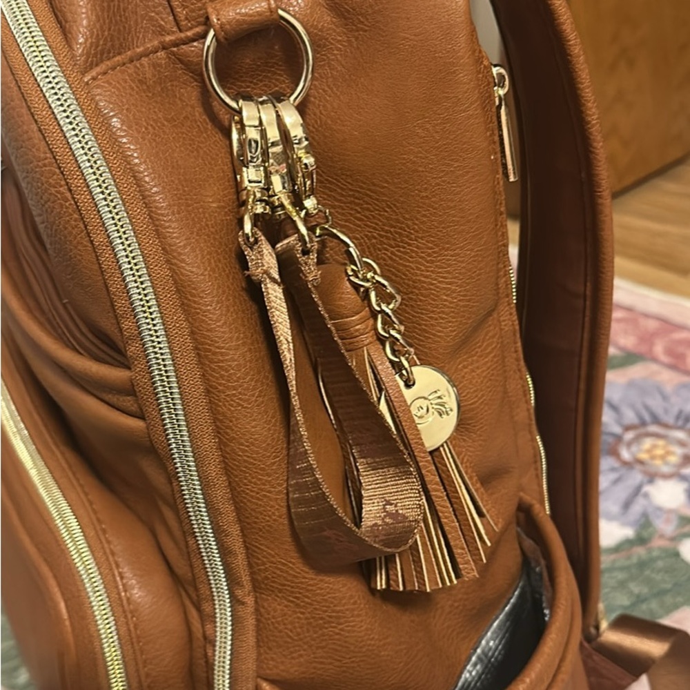 Itzy Ritzy Boss Plus - Picture 5 of 7